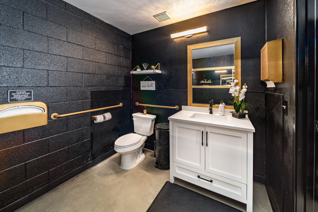 Real Estate Photography | TM Salon | 08