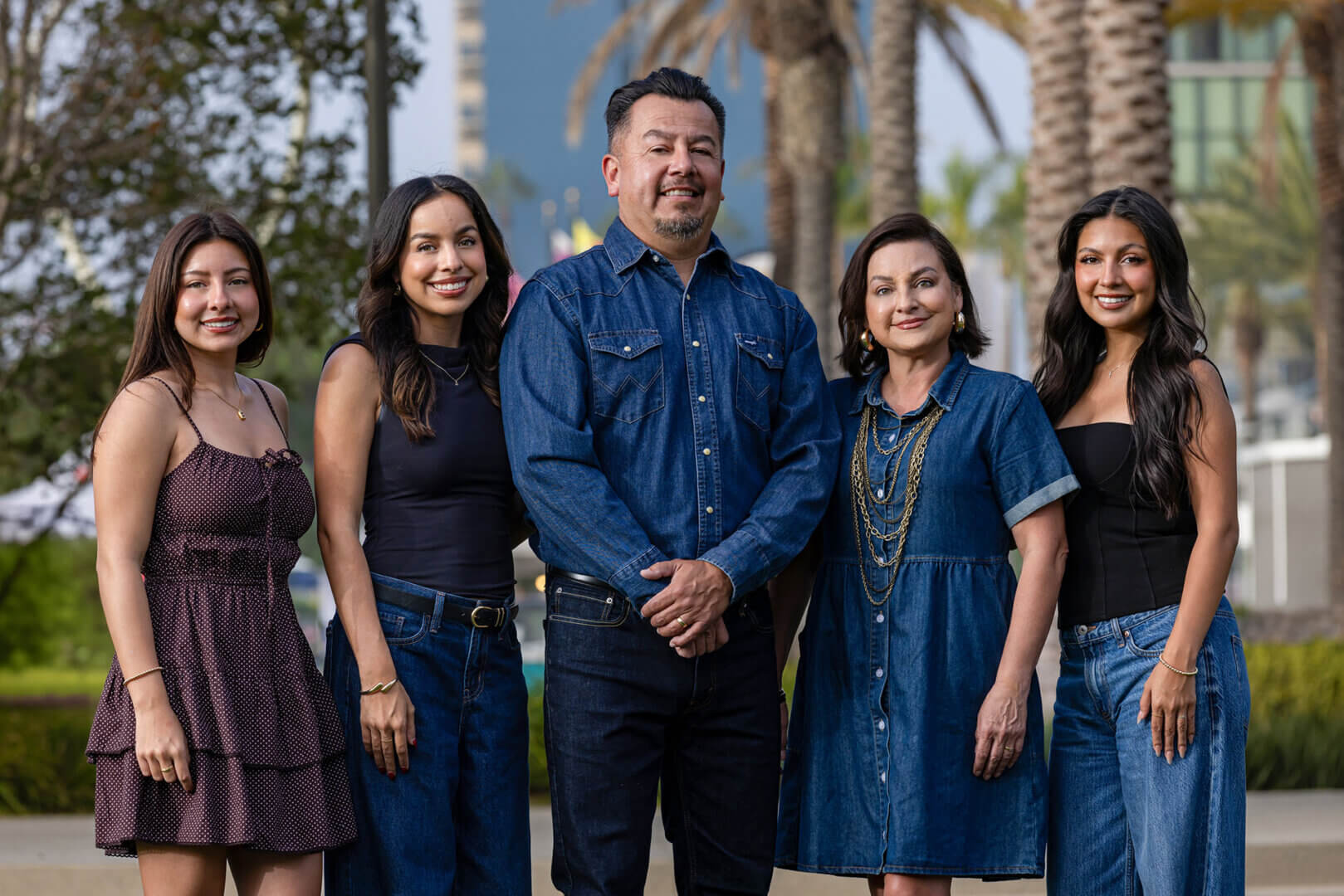 Portrait Photography | Reyes | Downtown | 01